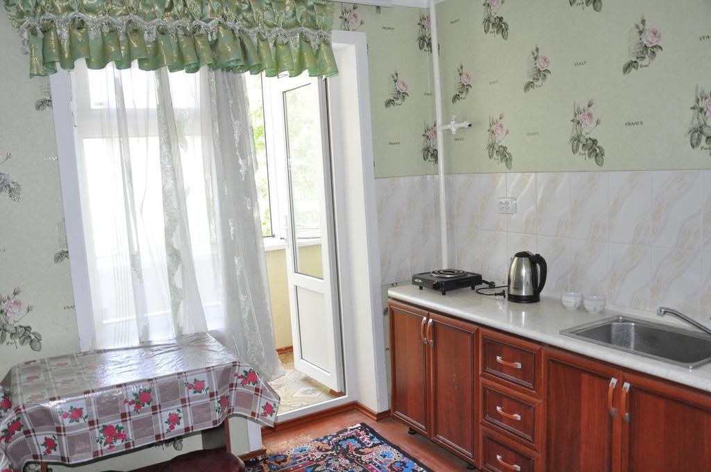 Dusti Apartamento Khujand Quarto foto